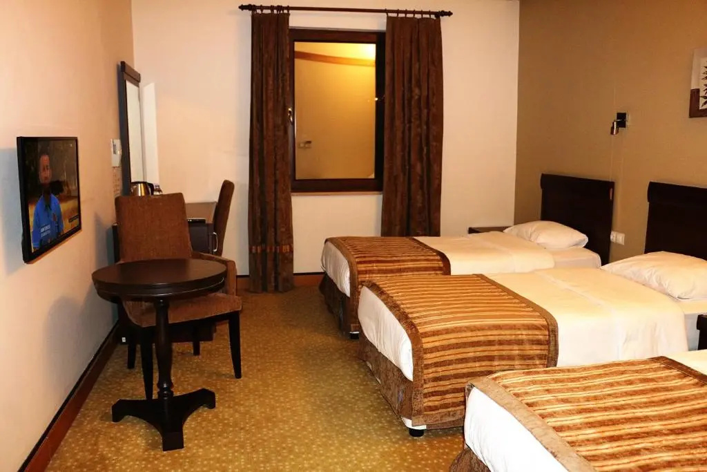 Economy room