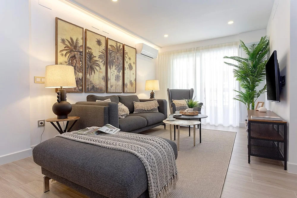 Luxury Apartment in M Laga Victoria