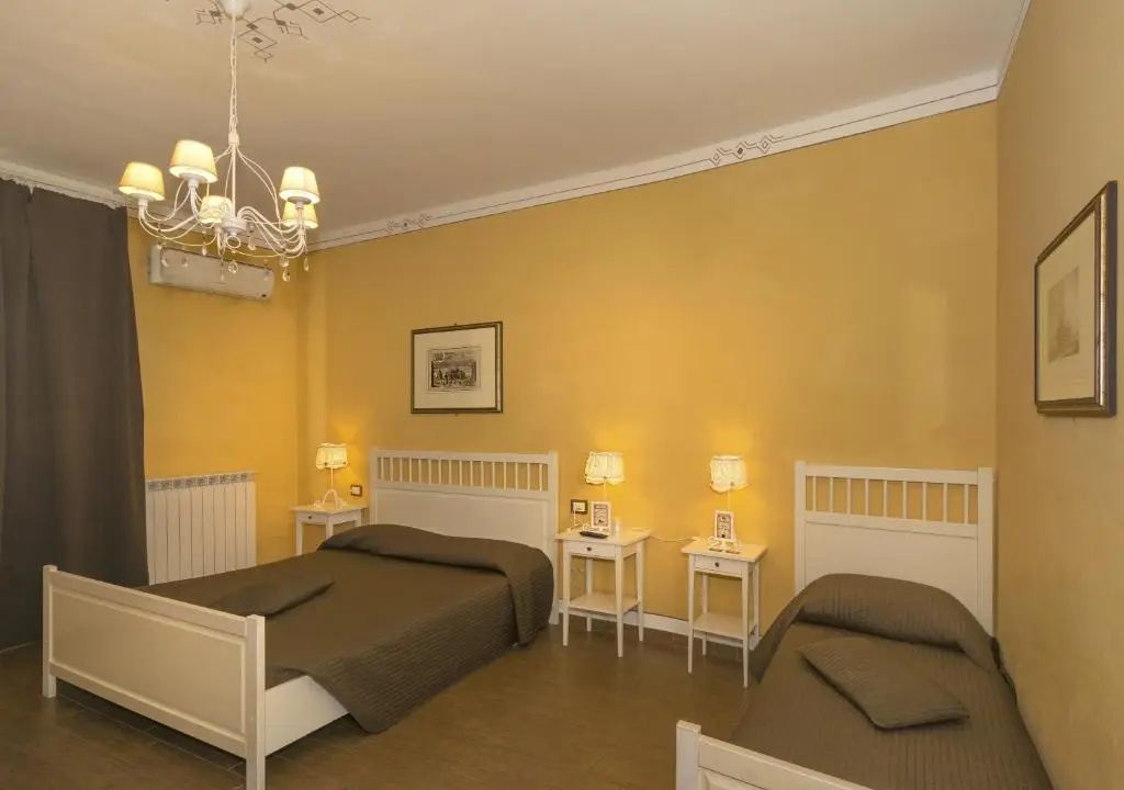 Triple room