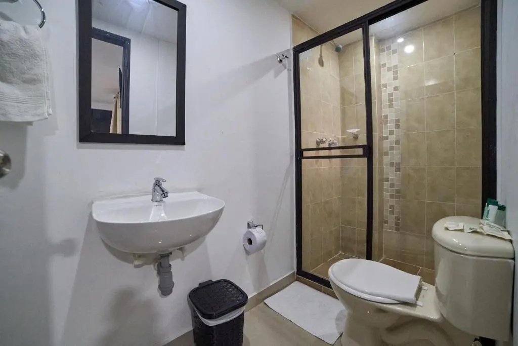 Standard Quadruple room with garden view
