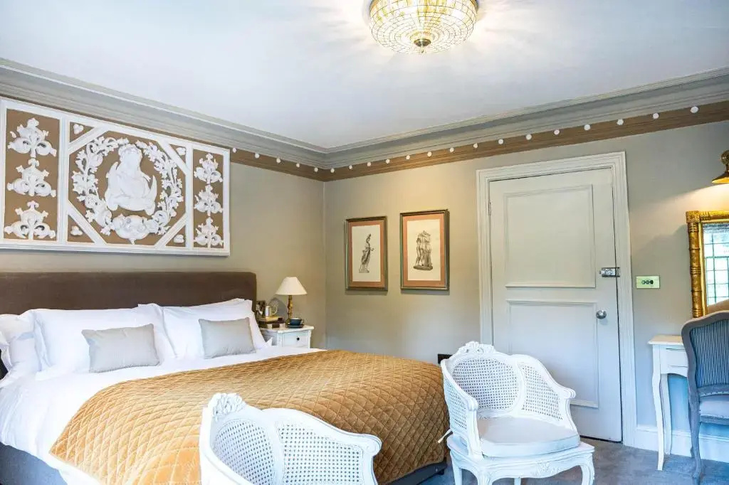Lewtrenchard Manor Hotel - Chambres