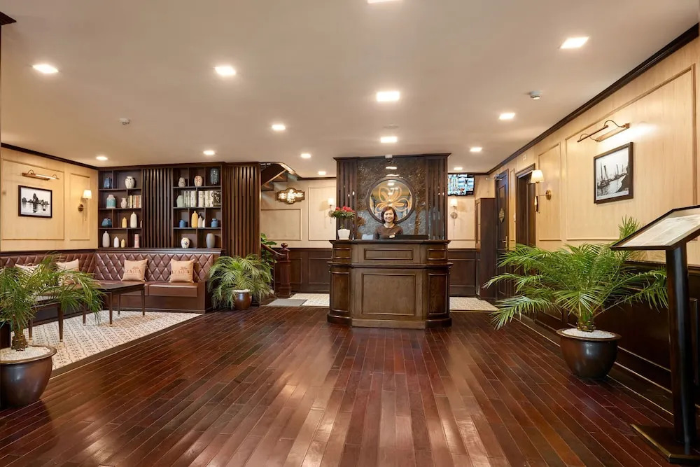 Azalea Cruise — фото