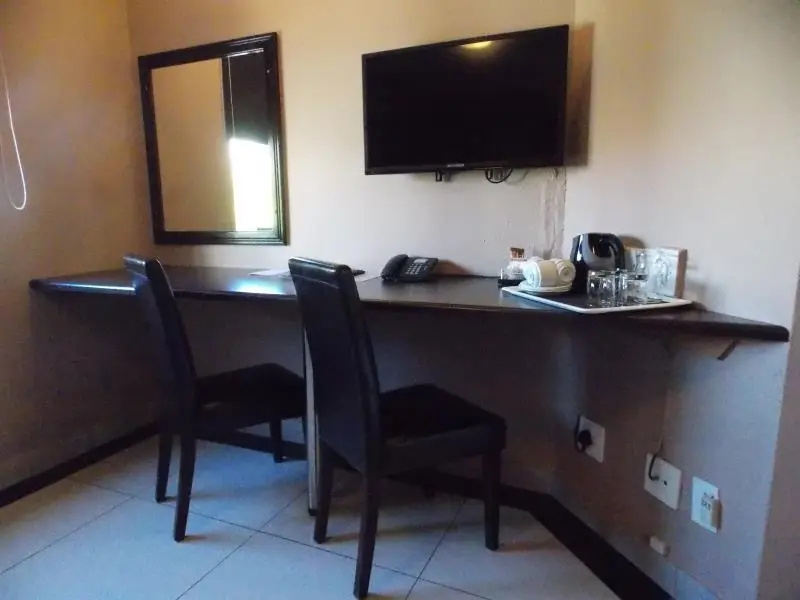 Sierra Square Hotel - Chambres