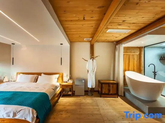 Attic Suite with balcony