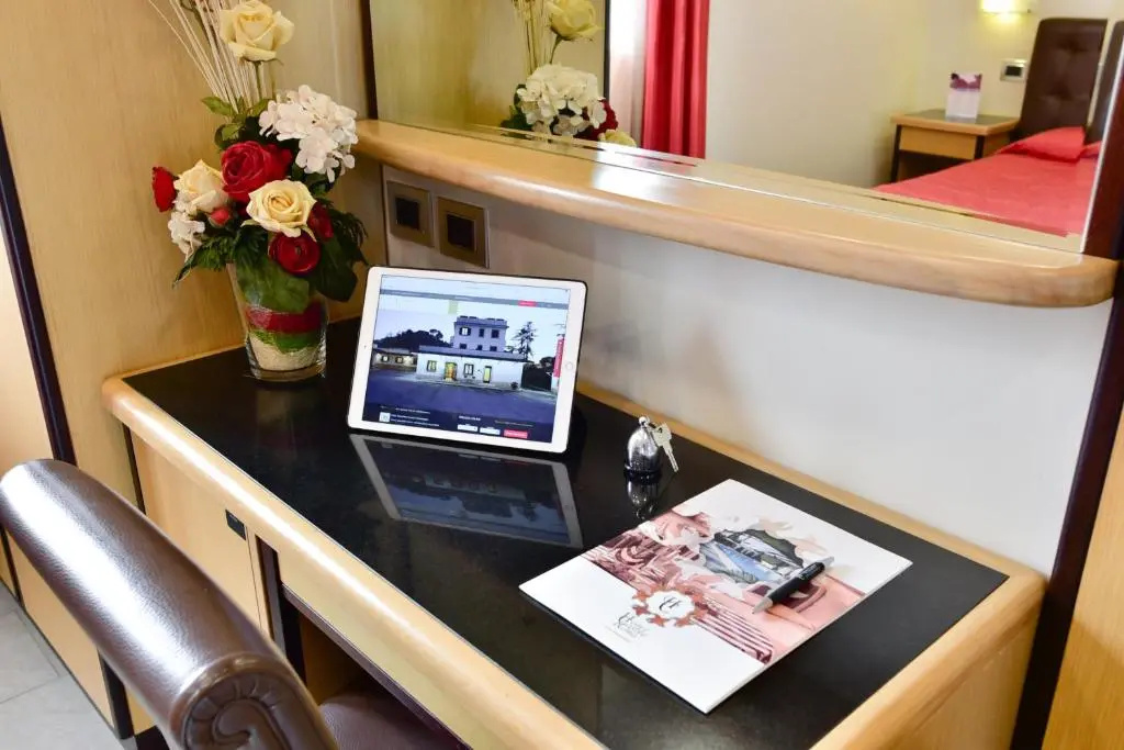 Superior Double room (full double bed)
