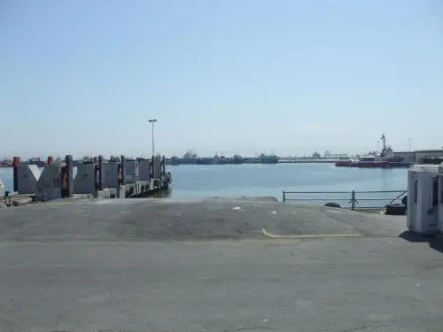 Beach & Waterfront