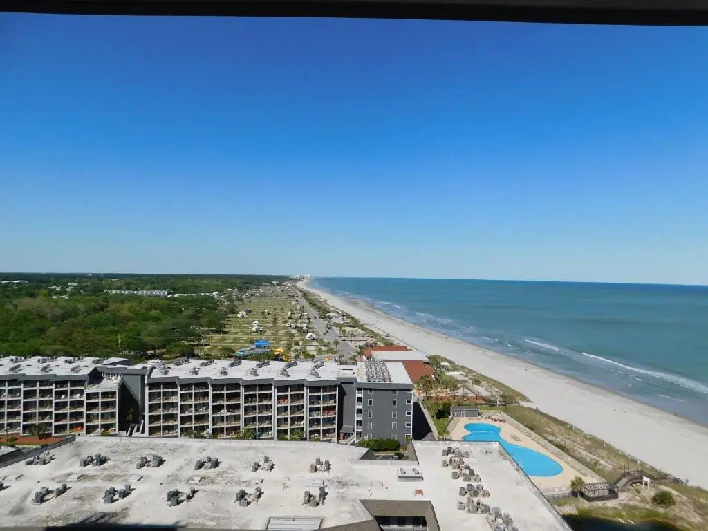 2 Bedrooms Apartment with ocean view