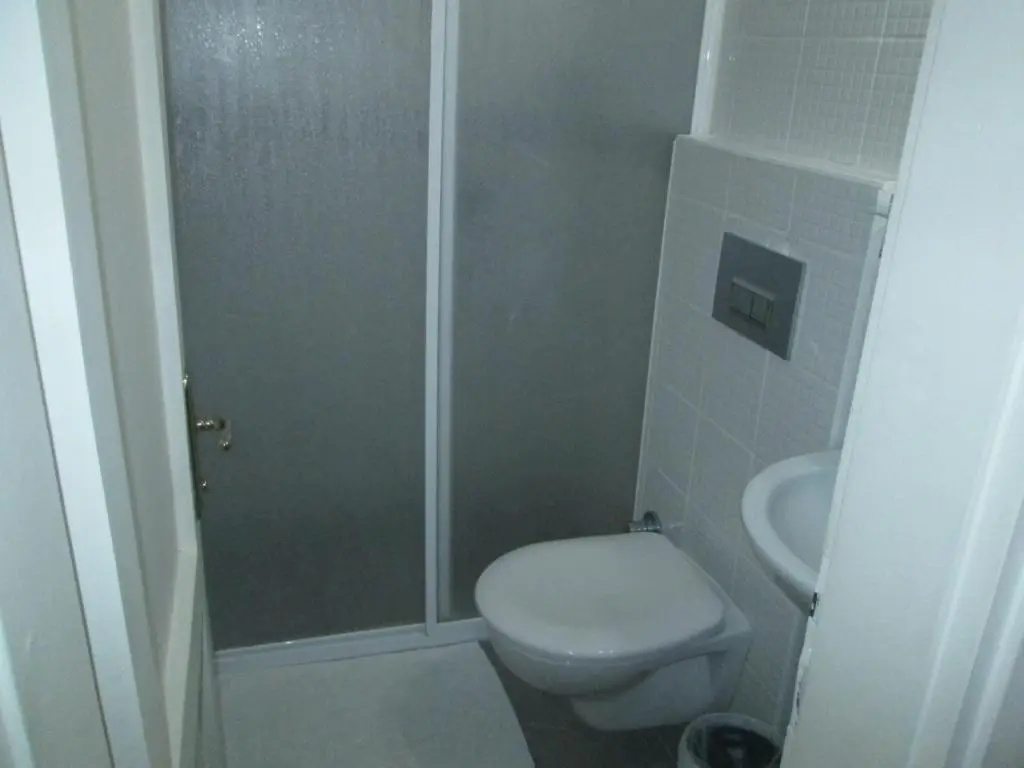 Standard Triple room with balcony