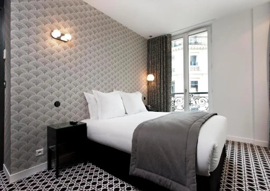 Superior Double room (full double bed)