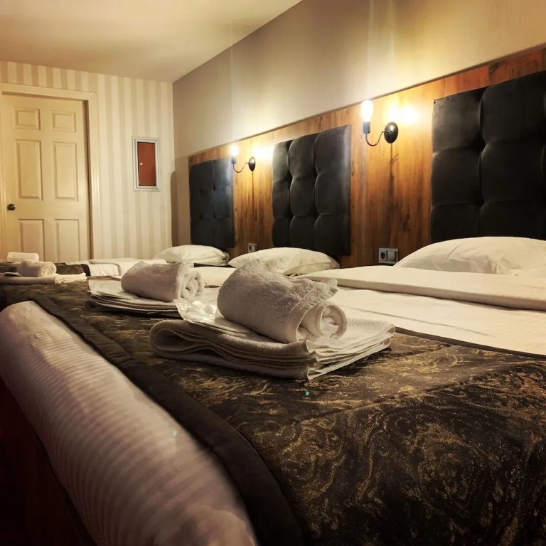 Economy room