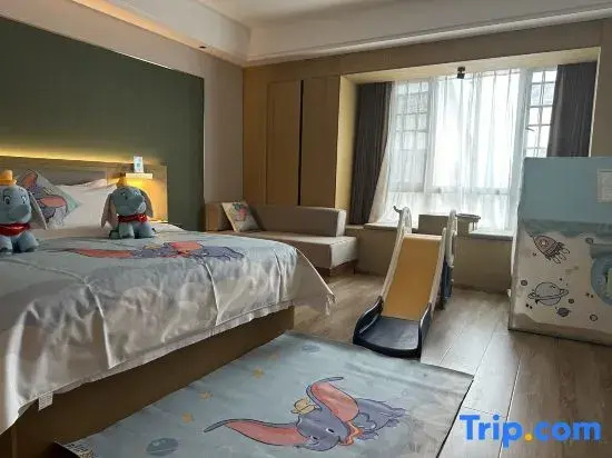 Standard Double Family room (full double bed)