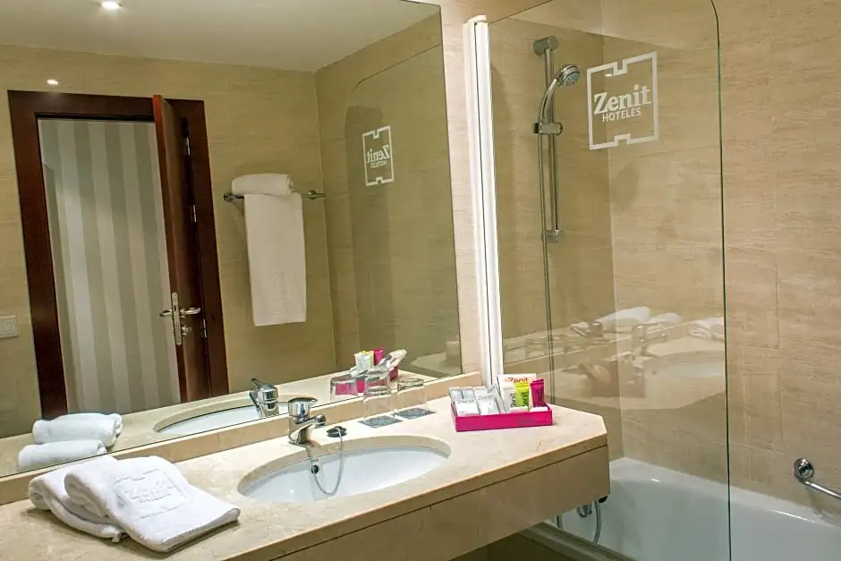 Hotel Zenit Don Yo - Chambres