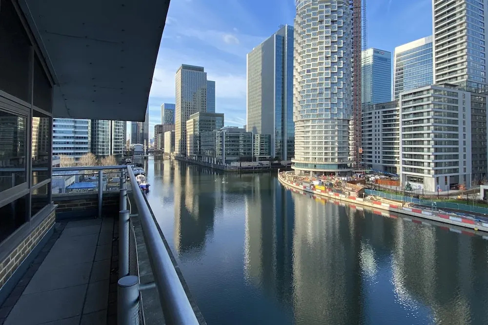 HOMMEY Apartments - Canary Wharf