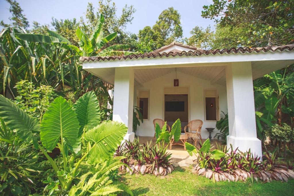 Karmel Villa Thalduwa Island - Five Bedroom Luxury Villa With Private Pool