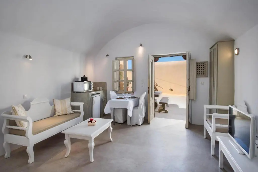 Filotimo Cave Houses - Chambres