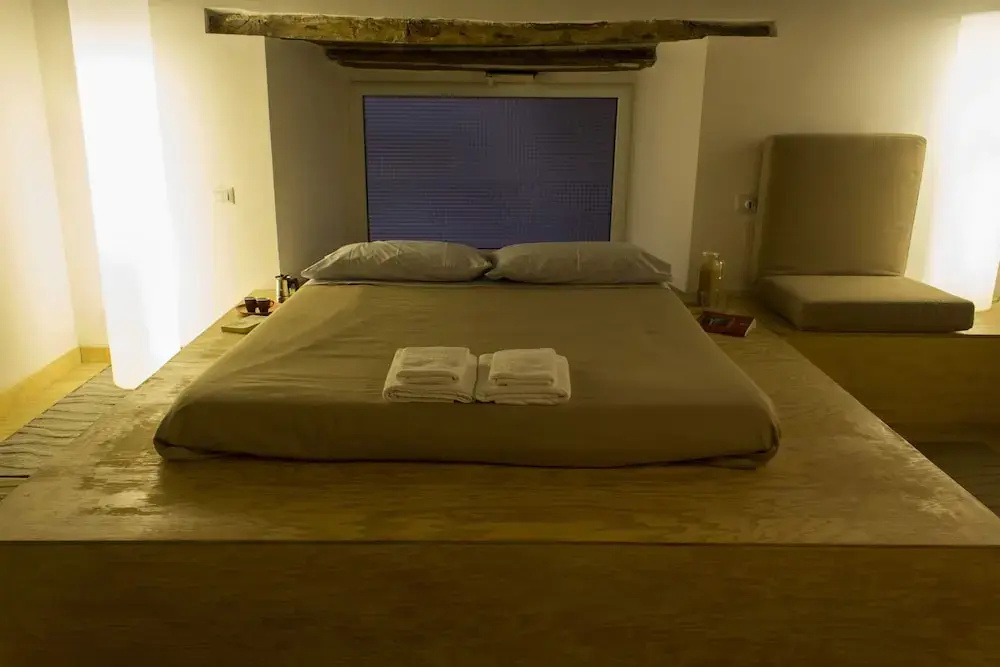 Standard room with balcony