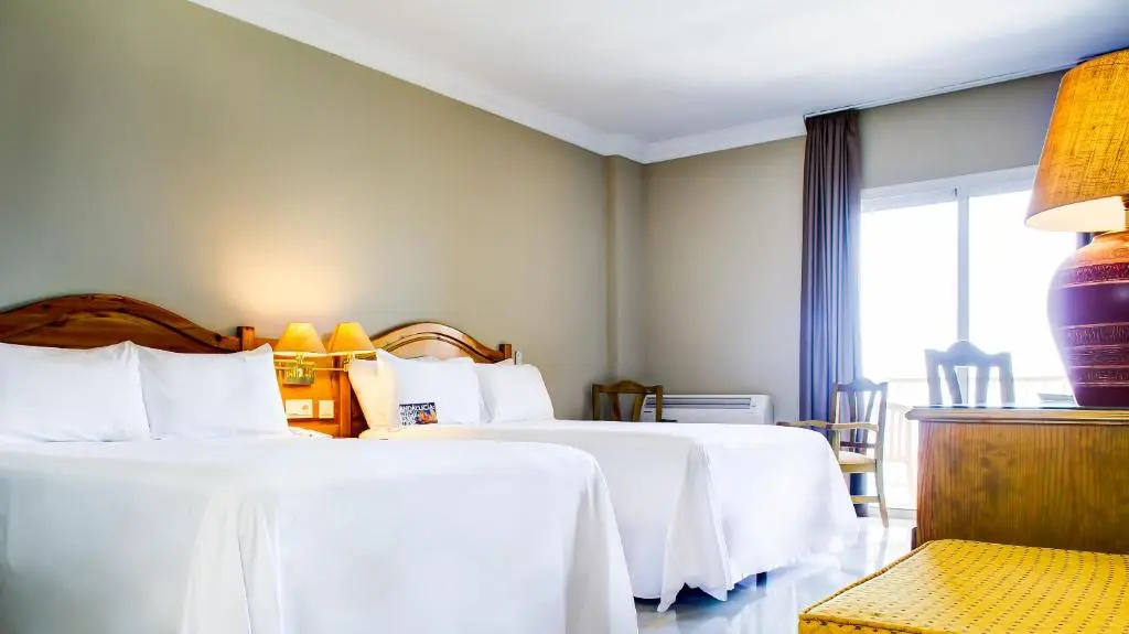 Sol Malaga Guadalmar Hotel - Chambres