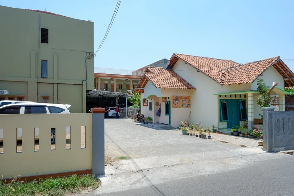 Reddoorz Near Alun Alun Pati