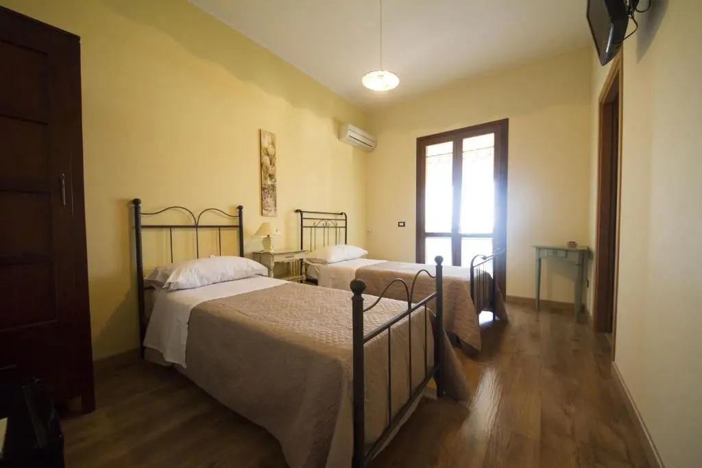 Standard Double room with sea view (twin beds)