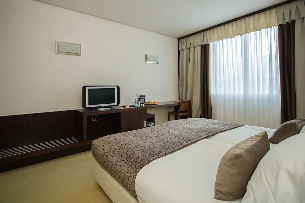 Hotel Safir Casino - Chambres
