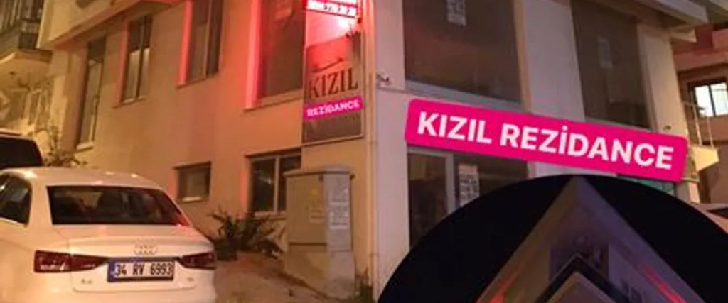 Kızıl Suit House
