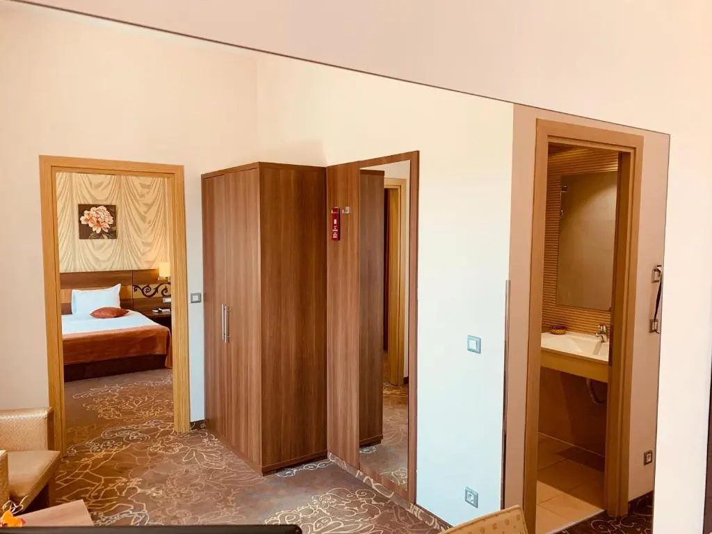 RIN Central Hotel - Chambres