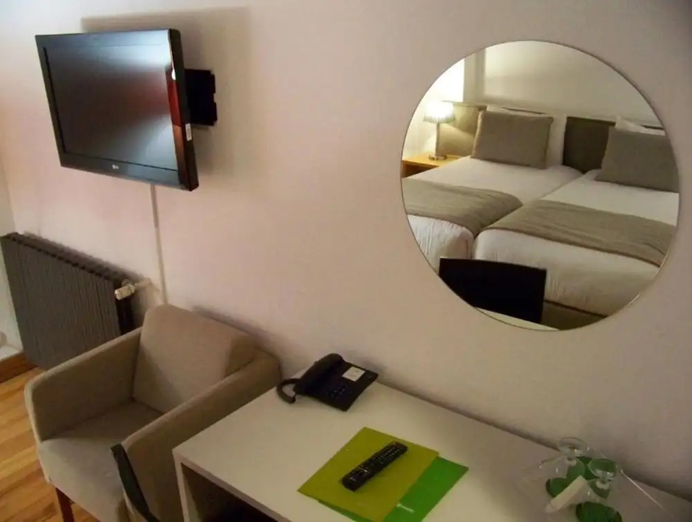 INATEL Manteigas - Chambres