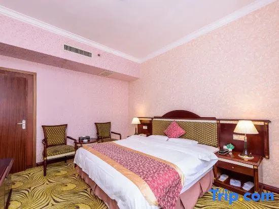 1 Bedroom Business Suite