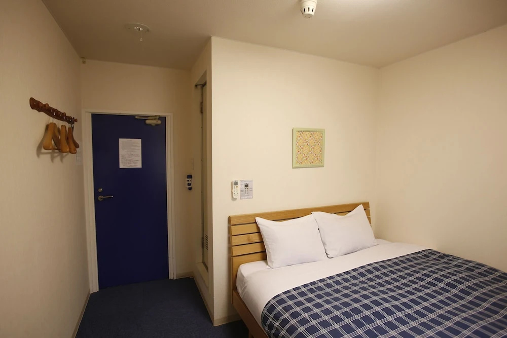 Economy Double room (full double bed)