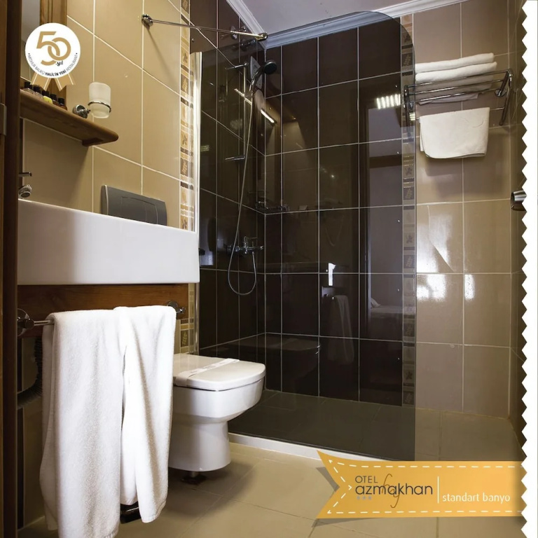 Otel Azmakhan - Chambres