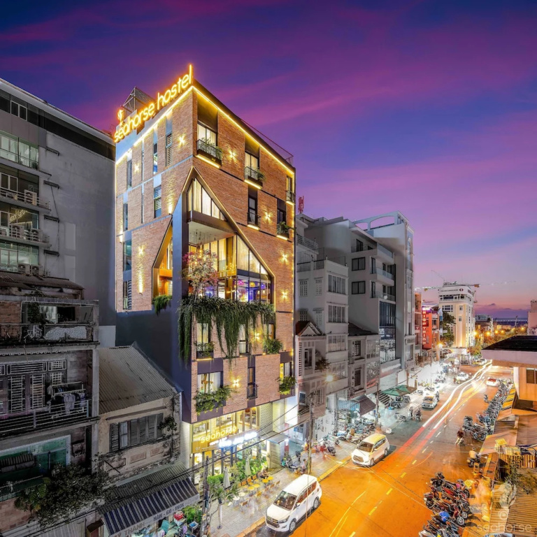 Seahorse Han Market Da Nang Apartment by Haviland