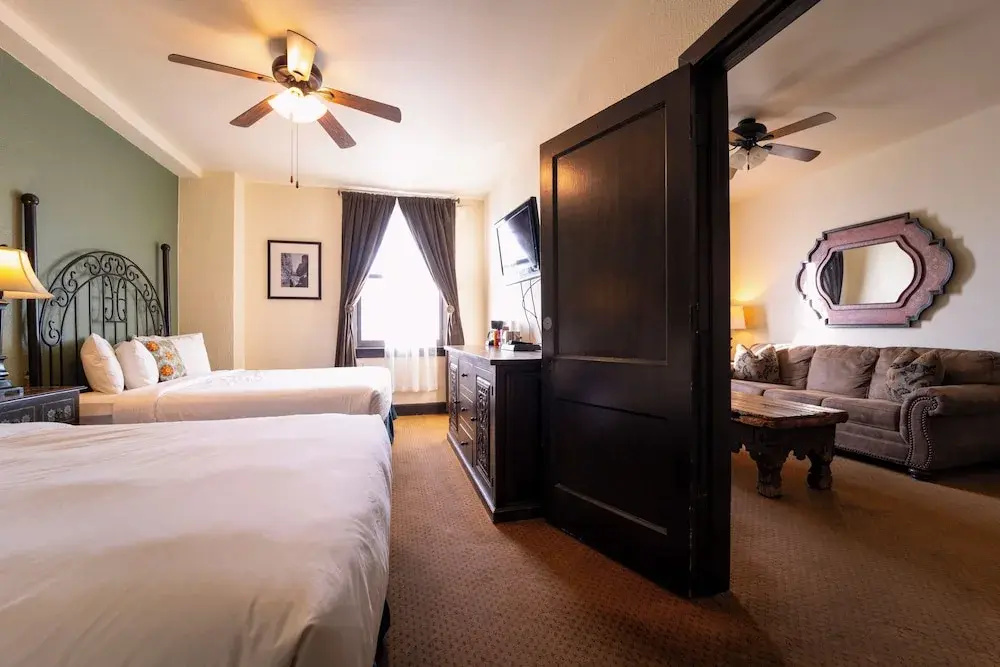 The Holland Hotel - Chambres