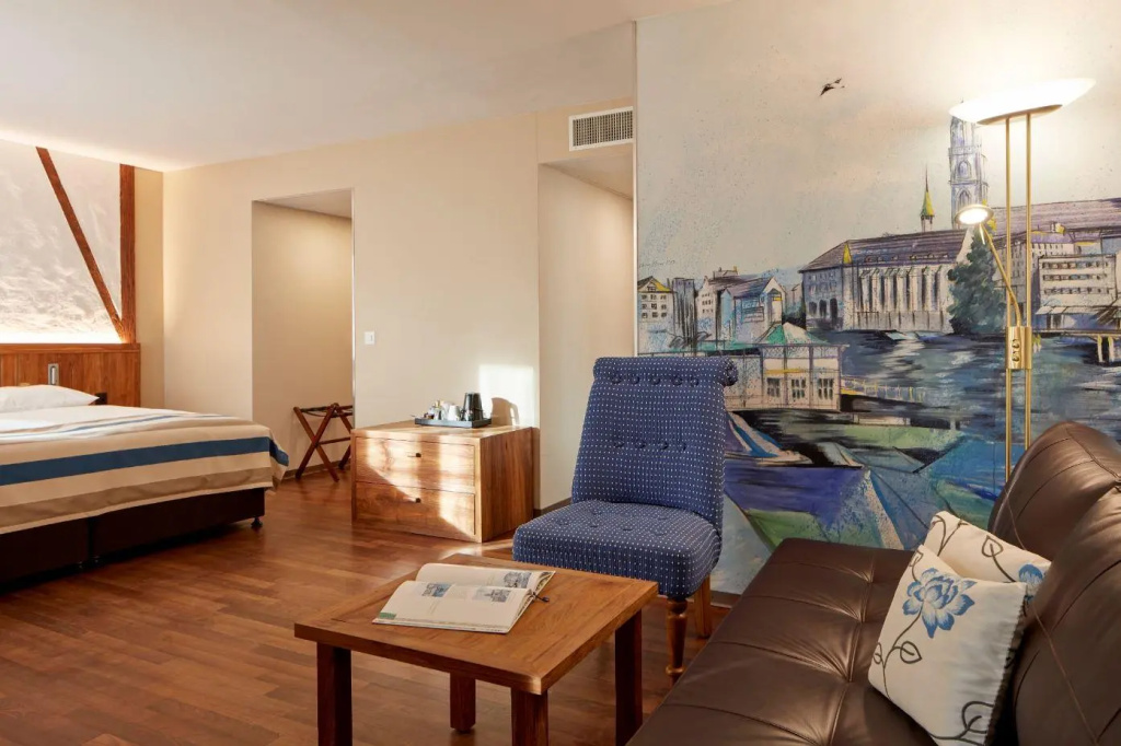 Standard Family room