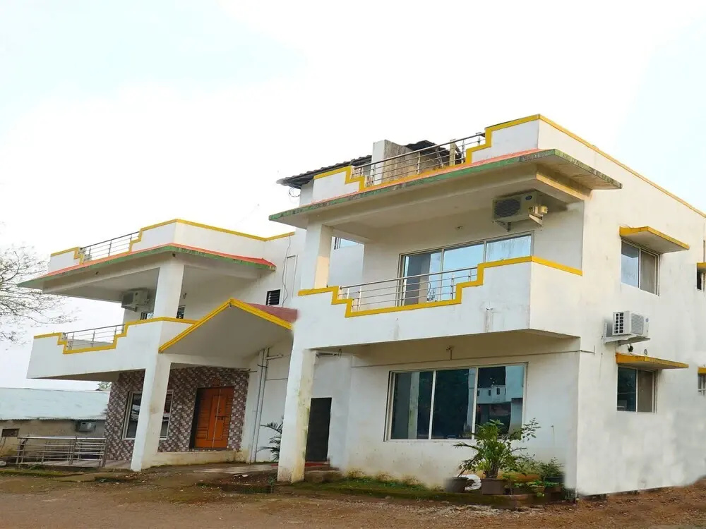 Royal Inn By OYO Rooms