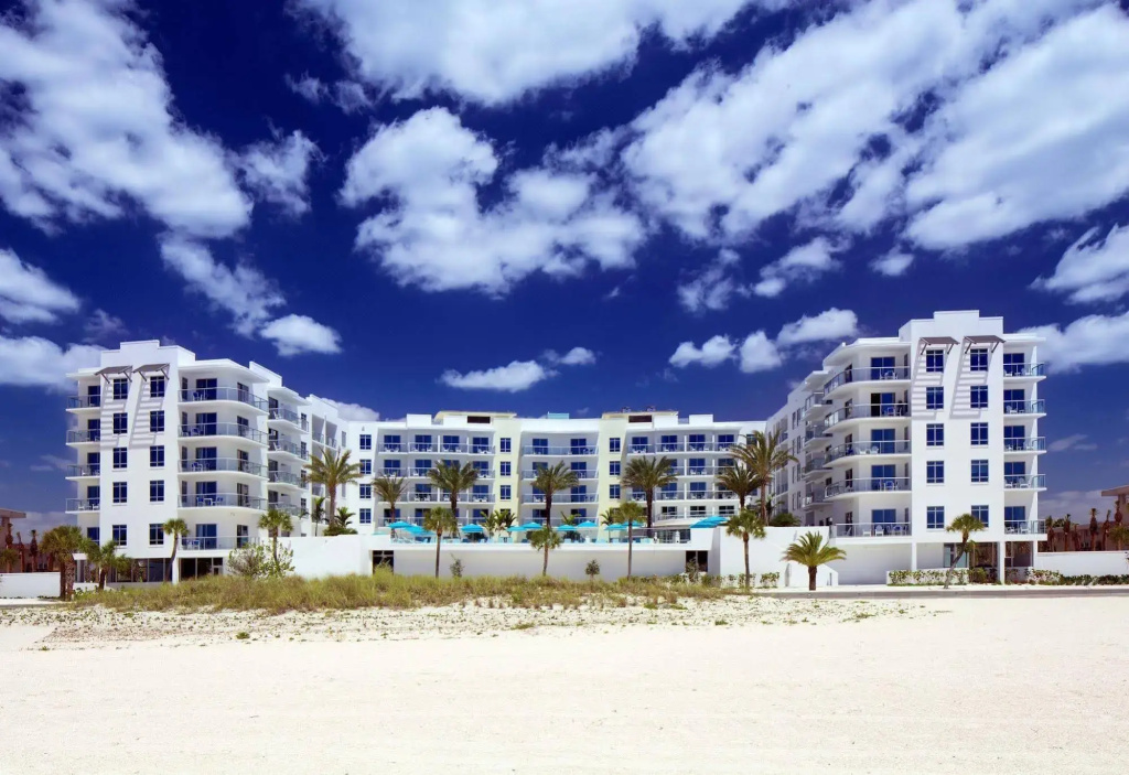 Treasure Island Beach Resort - Général