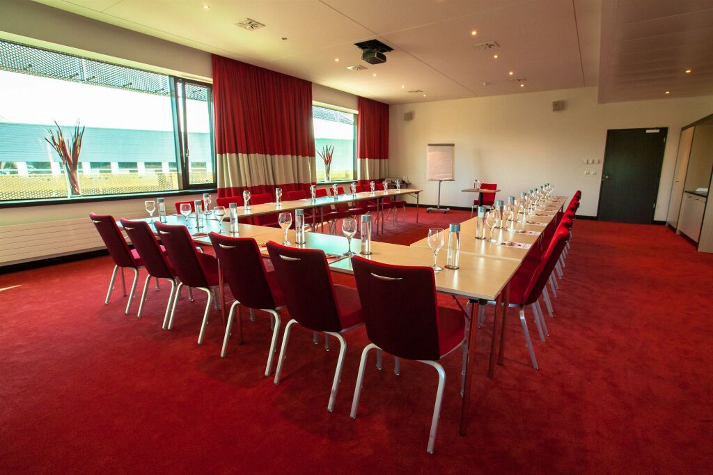 Airport Hotel Basel by null