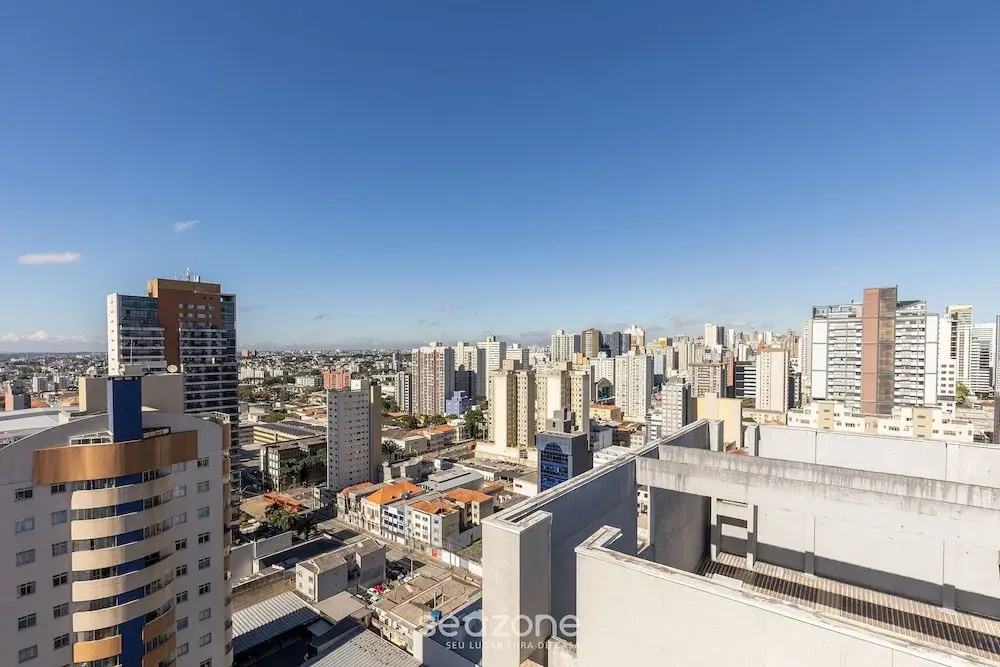 Apartments w/ Self Check-in in Downtown Curitiba - NLV