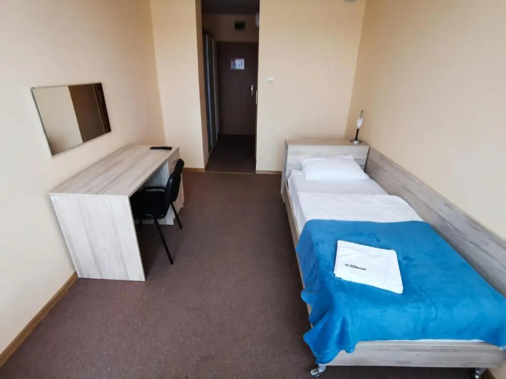 Economy room