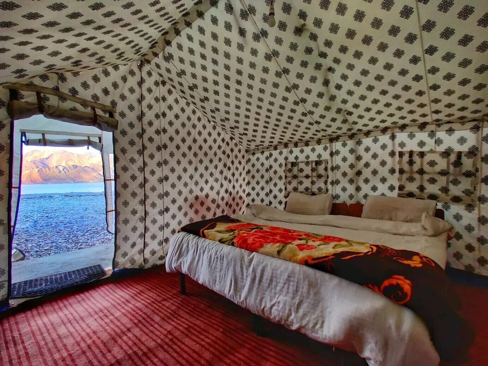 Tent