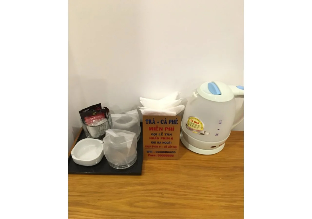 Food & Beverage