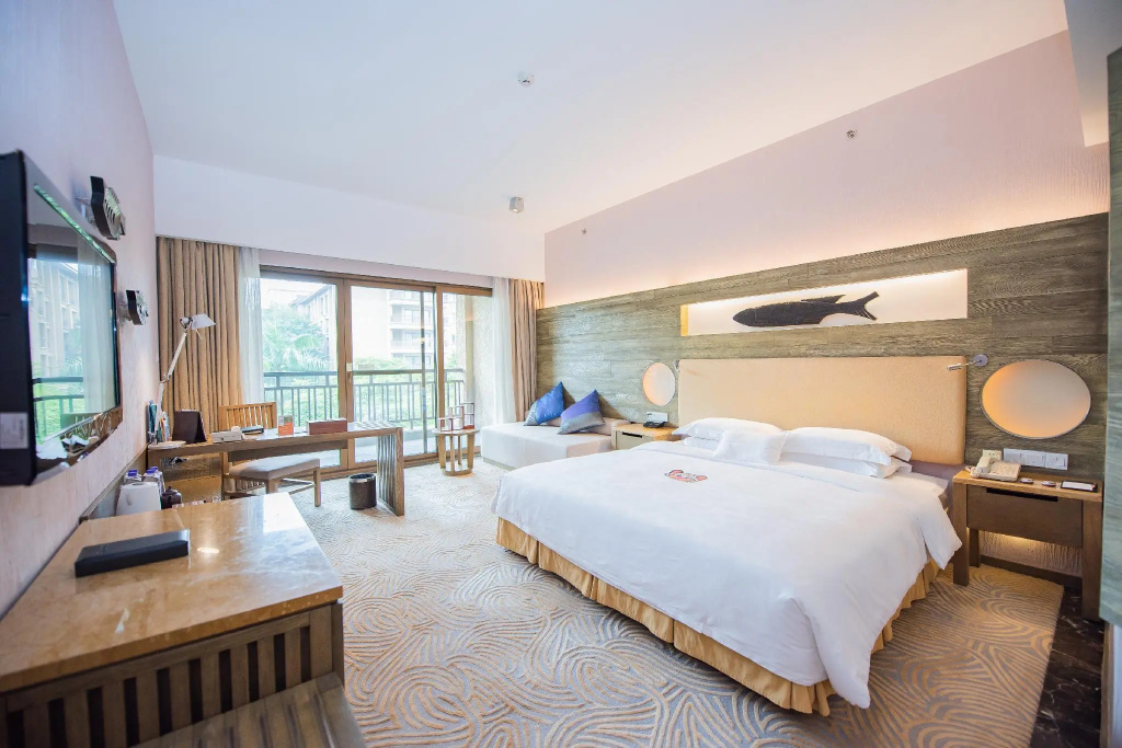 Chime Long Hotel — 4