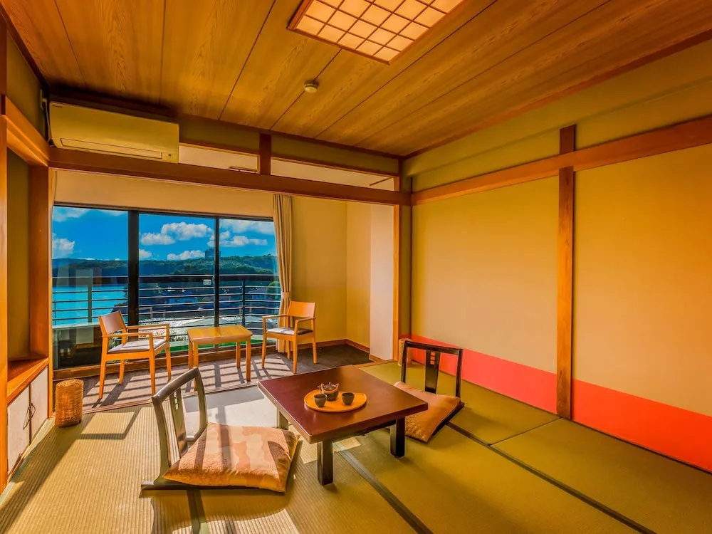 Ooedo Onsen Monogatari Premium Shima Saichoraku - Chambres