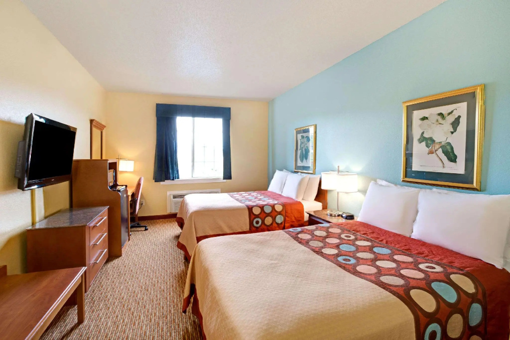 Standard Quadruple room