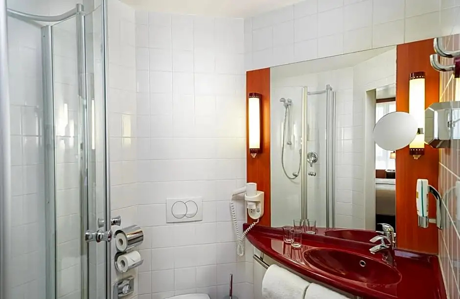 Leonardo Hotel Salzburg Airport - Chambres