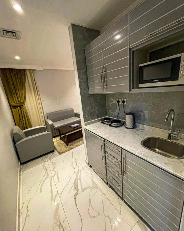 Continental Suite Farwaniya - фото 29