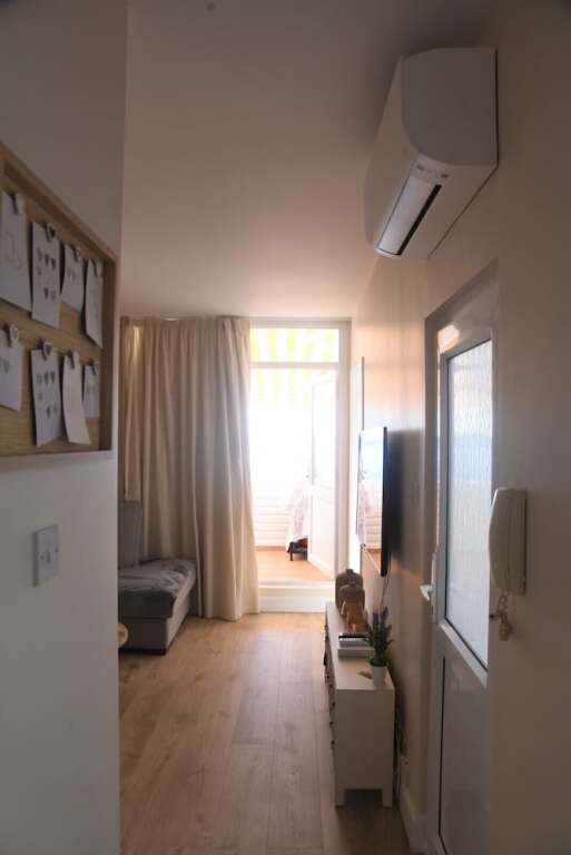 Peaceful Beachfront Apartment — фото 4