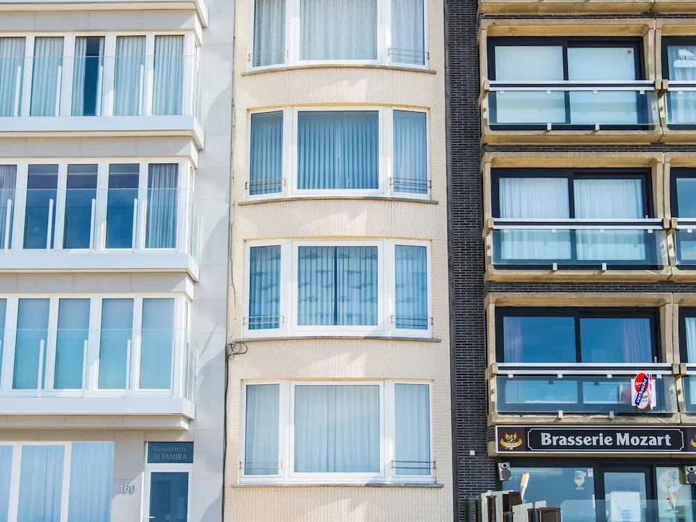 Apartment With 1 Bedroom and Direct sea View