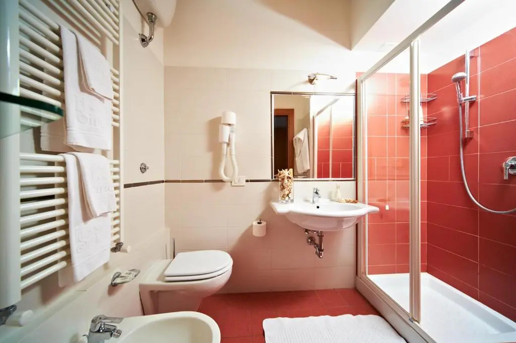 Standard Double room with balcony (full double bed)