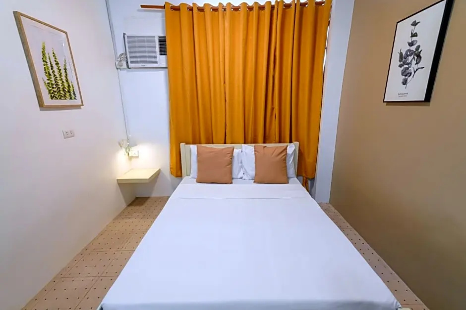 Superior Double room (full double bed)