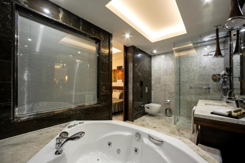 Hotel photo 37